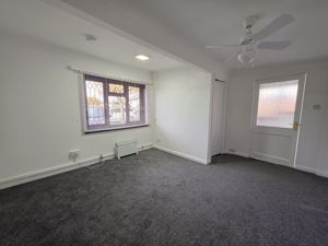 Lounge- click for photo gallery